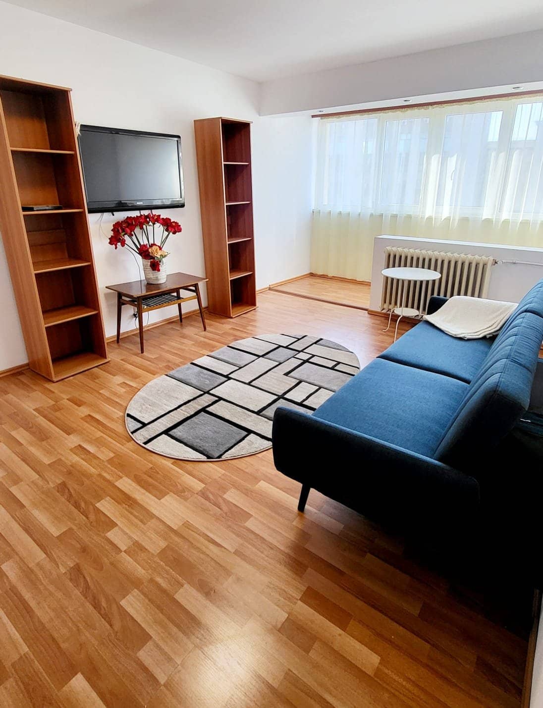 De inchiriat apart 2 camere bdul Nicolae Balcescu/Magheru ( galerie Orizont) — fotografia 6 din 8