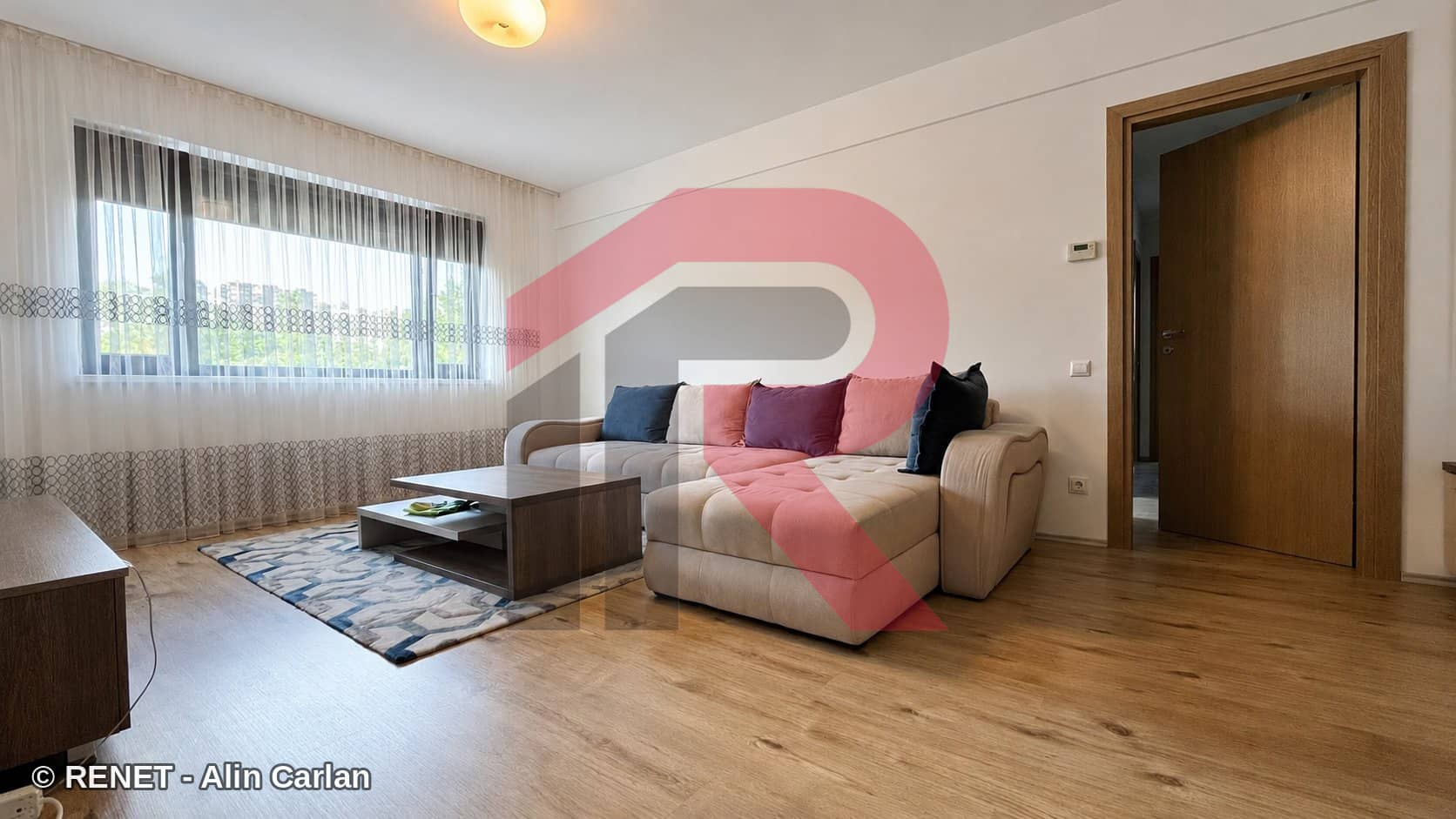 Greenfield Residence – 3 camere cu vedere la pădure Parcare inclusă — fotografia 3 din 14
