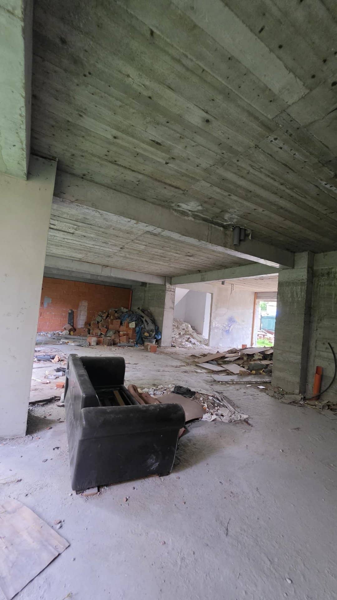 Vânzare bloc nefinalizat situat in soseaua Chitilei in aprop — fotografia 19 din 23