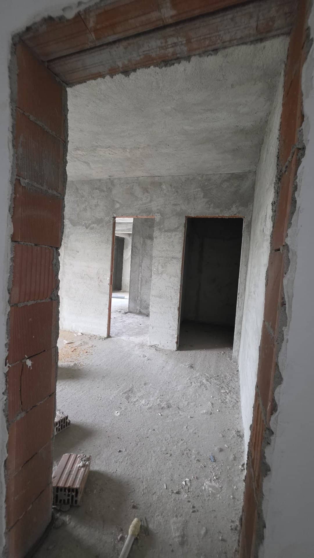 Vânzare bloc nefinalizat situat in soseaua Chitilei in aprop — fotografia 13 din 23