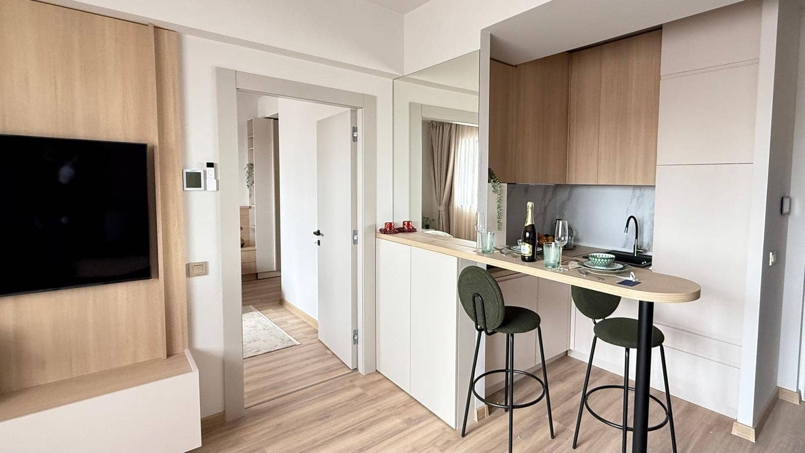 Apartament de lux zona Unirii- Traian 112500 Euro - 0 % COMISION — fotografia 1 din 5