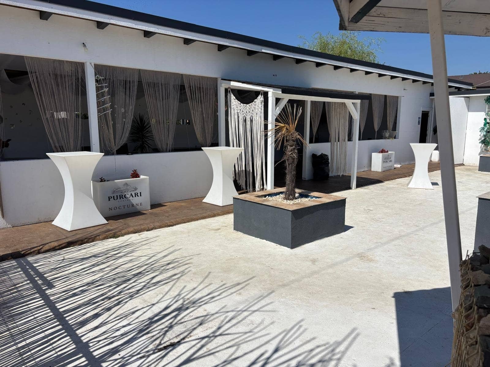 Spațiu Comercial Restaurant cu 5 piscine Ghermănești — fotografia 4 din 42