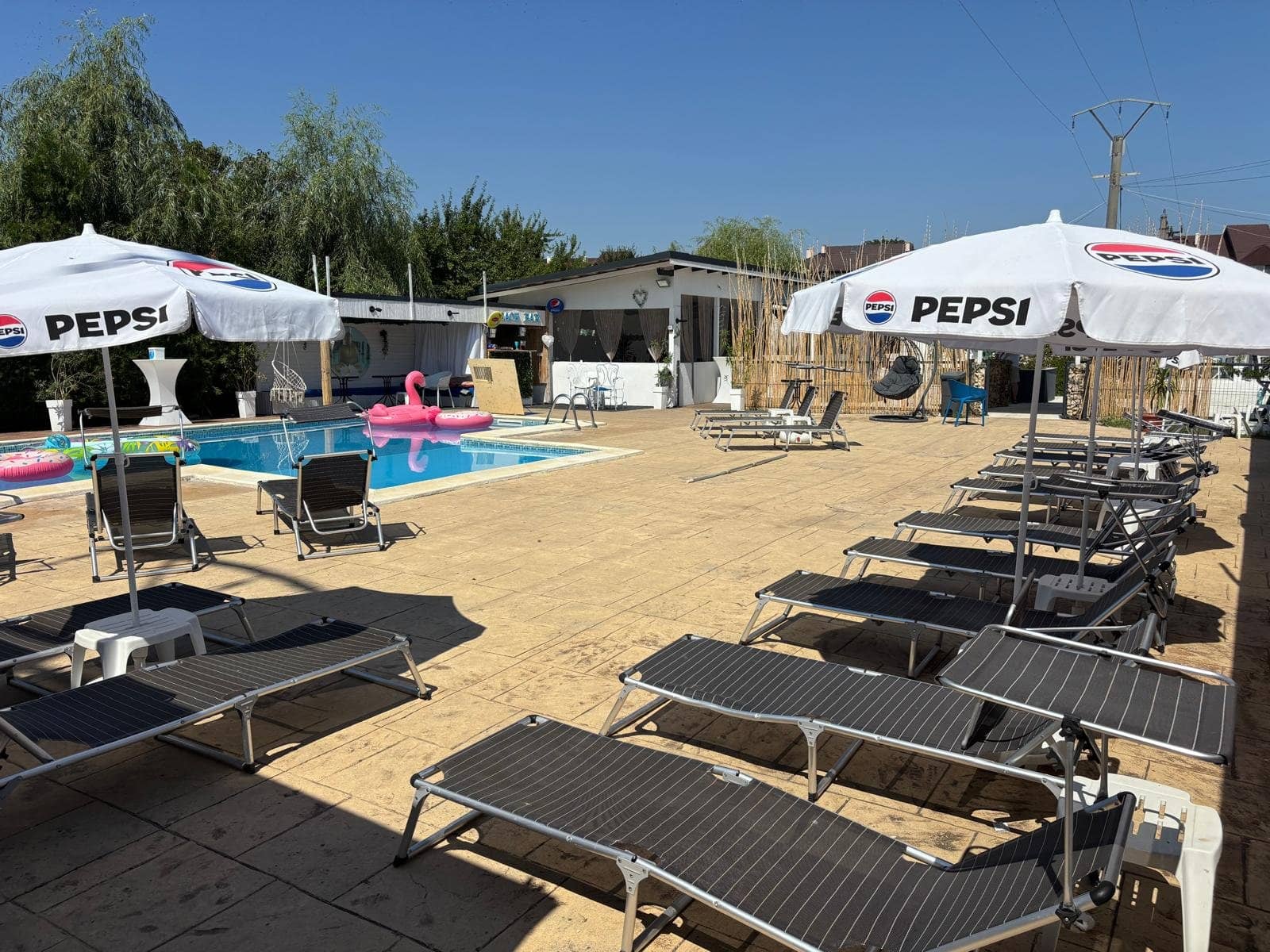 Spațiu Comercial Restaurant cu 5 piscine Ghermănești — fotografia 3 din 42