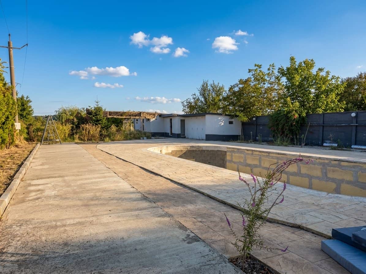 Spațiu Comercial Restaurant cu 5 piscine Ghermănești — fotografia 42 din 42