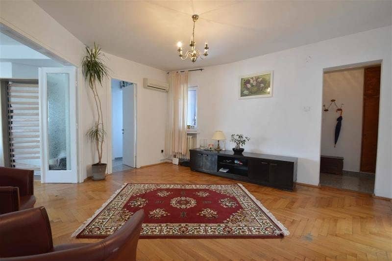 Povestea unui apartament rar, pe Jules Michelet - Piata Romana — fotografia 16 din 17