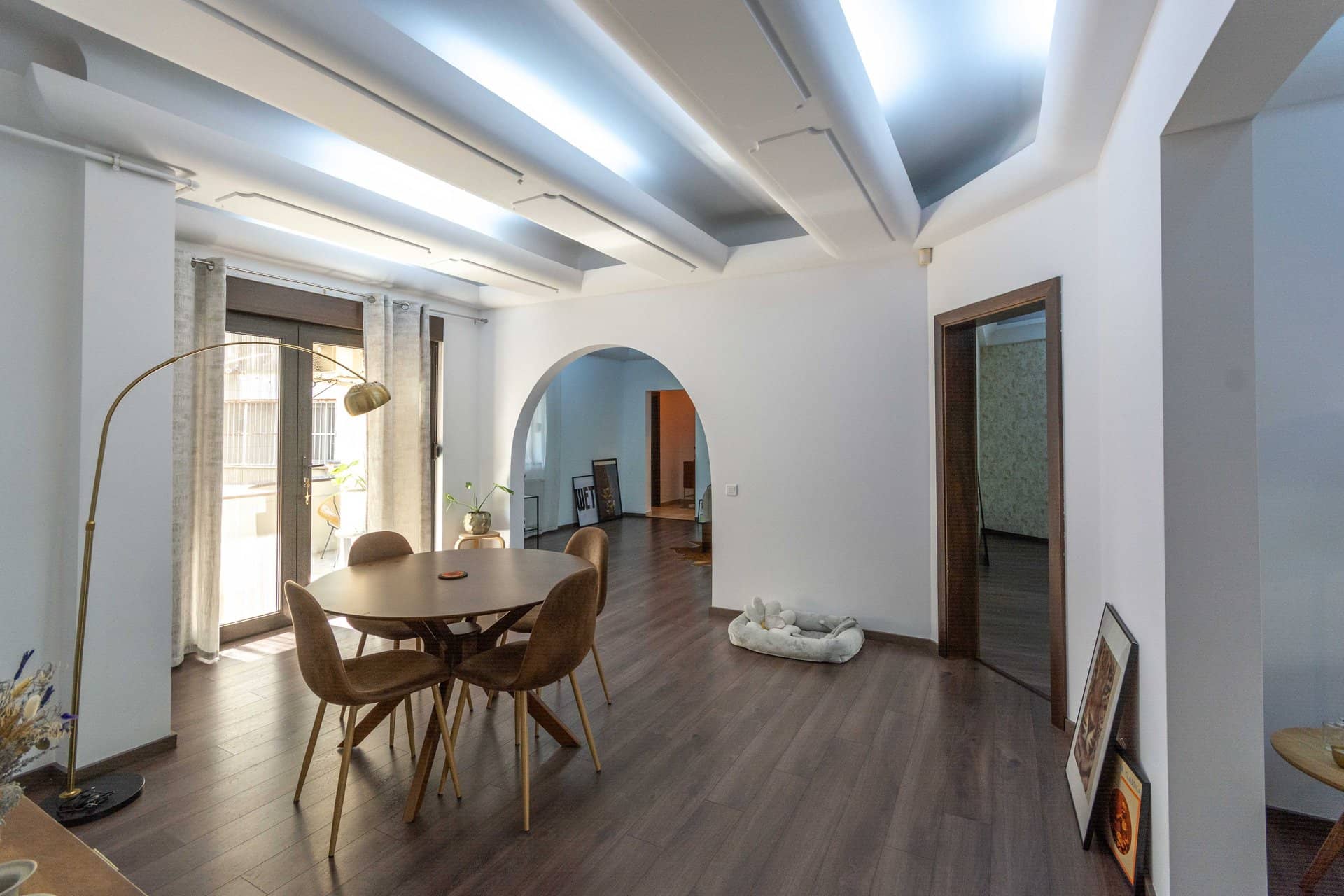 Arcul de Triumf, Kiseleff, Maresal Averescu, ap. 4 camere, bloc Art Deco — fotografia 4 din 25