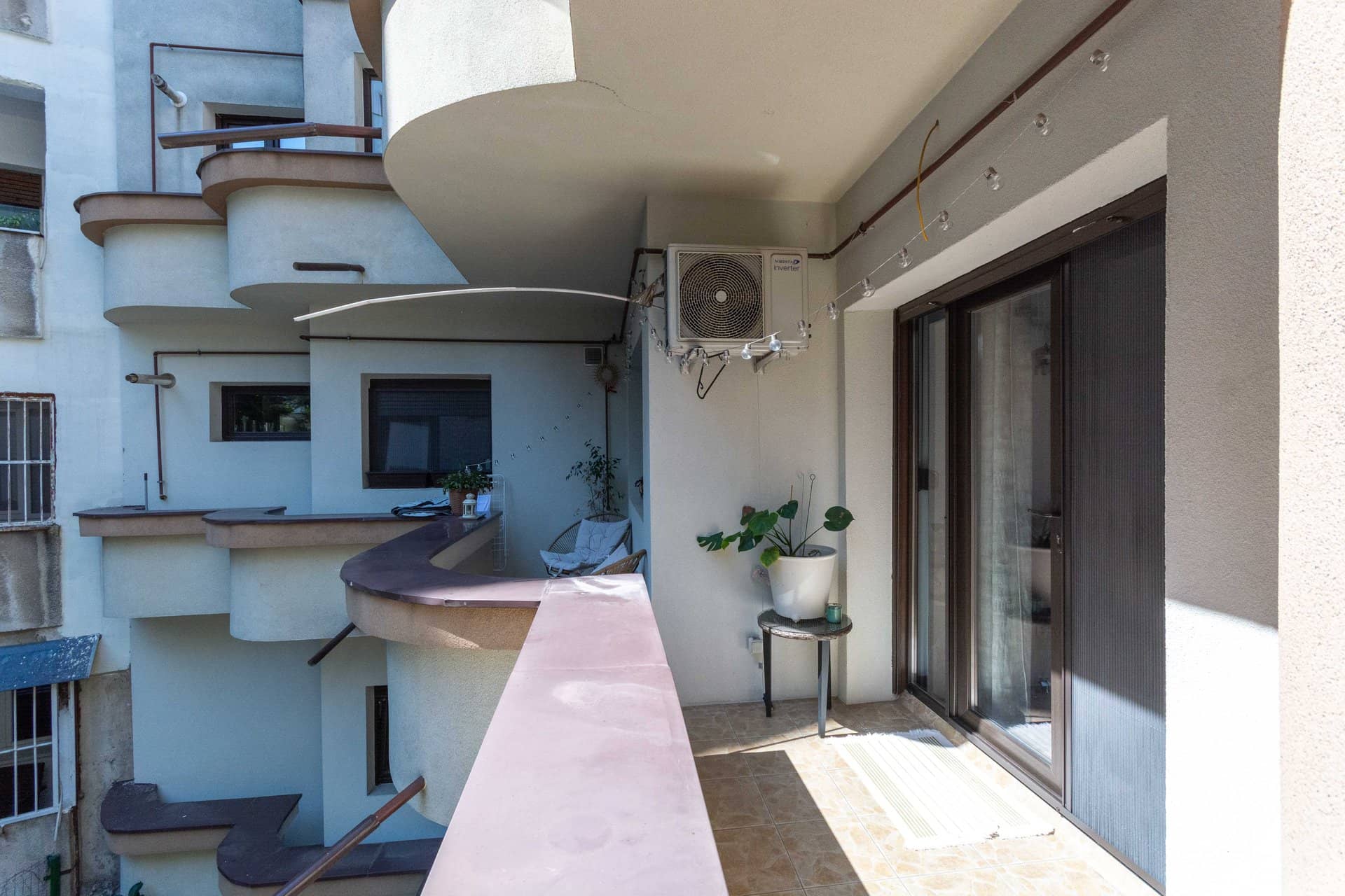 Arcul de Triumf, Kiseleff, Maresal Averescu, ap. 4 camere, bloc Art Deco — fotografia 18 din 25