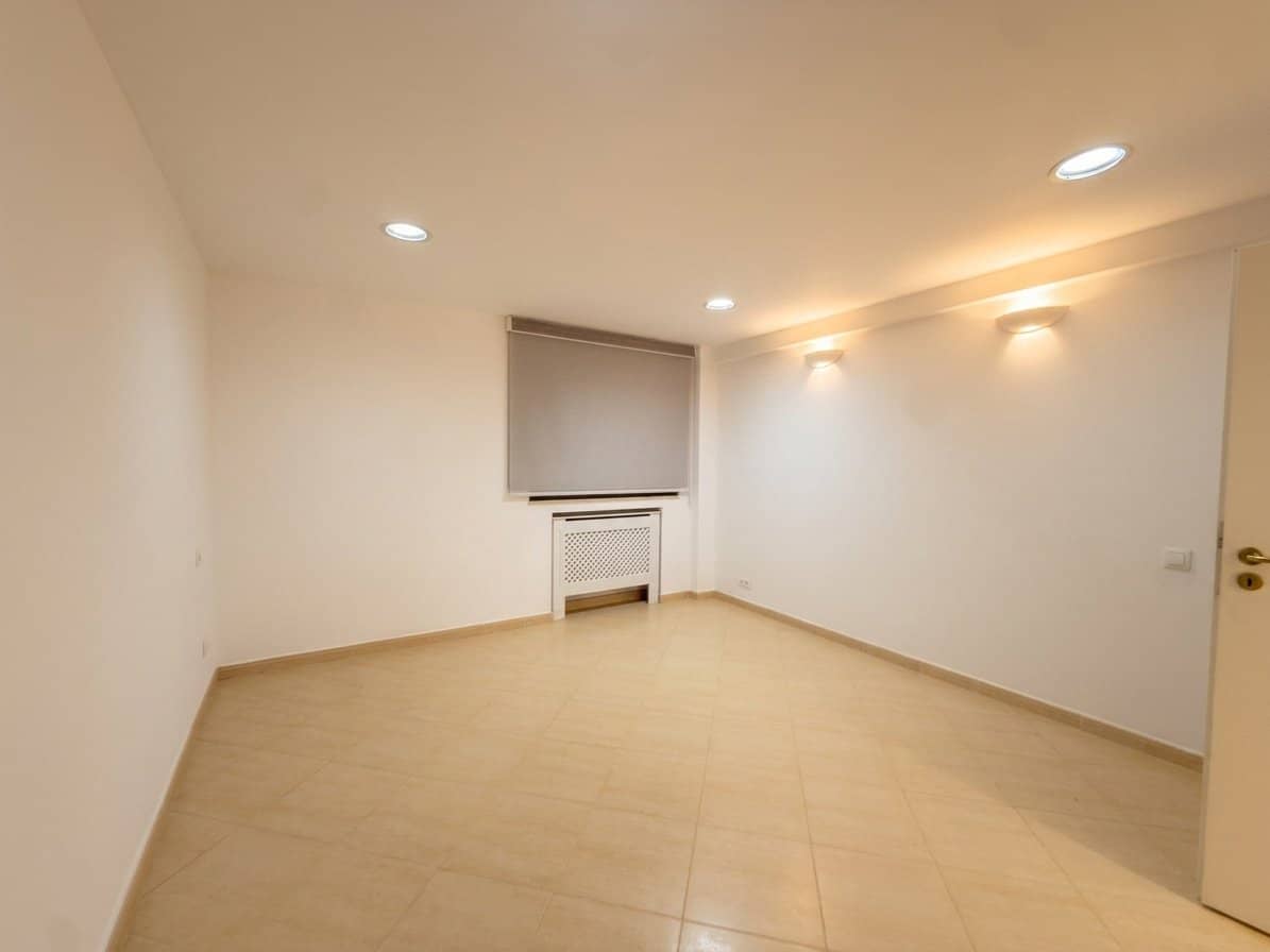 Apartament decomandat în centrul Bucureștiului — fotografia 9 din 21