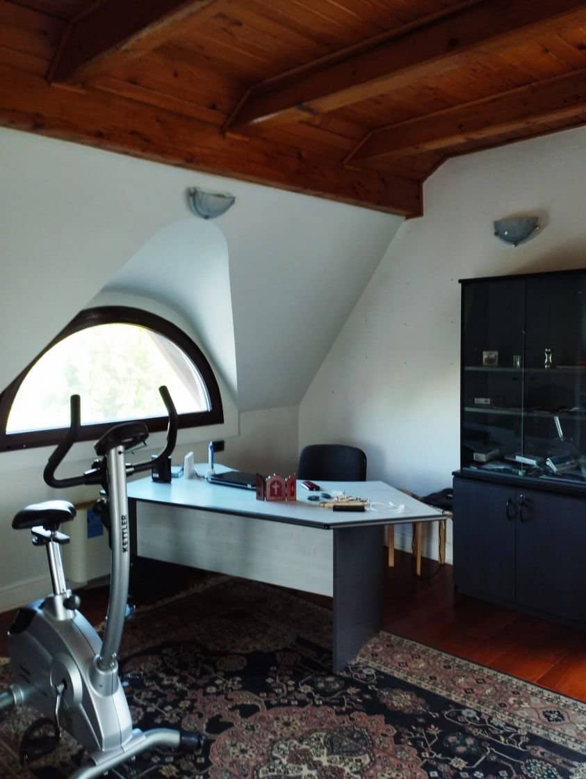 SUPER OCAZIE SE VINDE VILA DE LUX SI CASA DE OASPESTI IN BALOTESTI LA LAC 554000Euro — fotografia 41 din 59