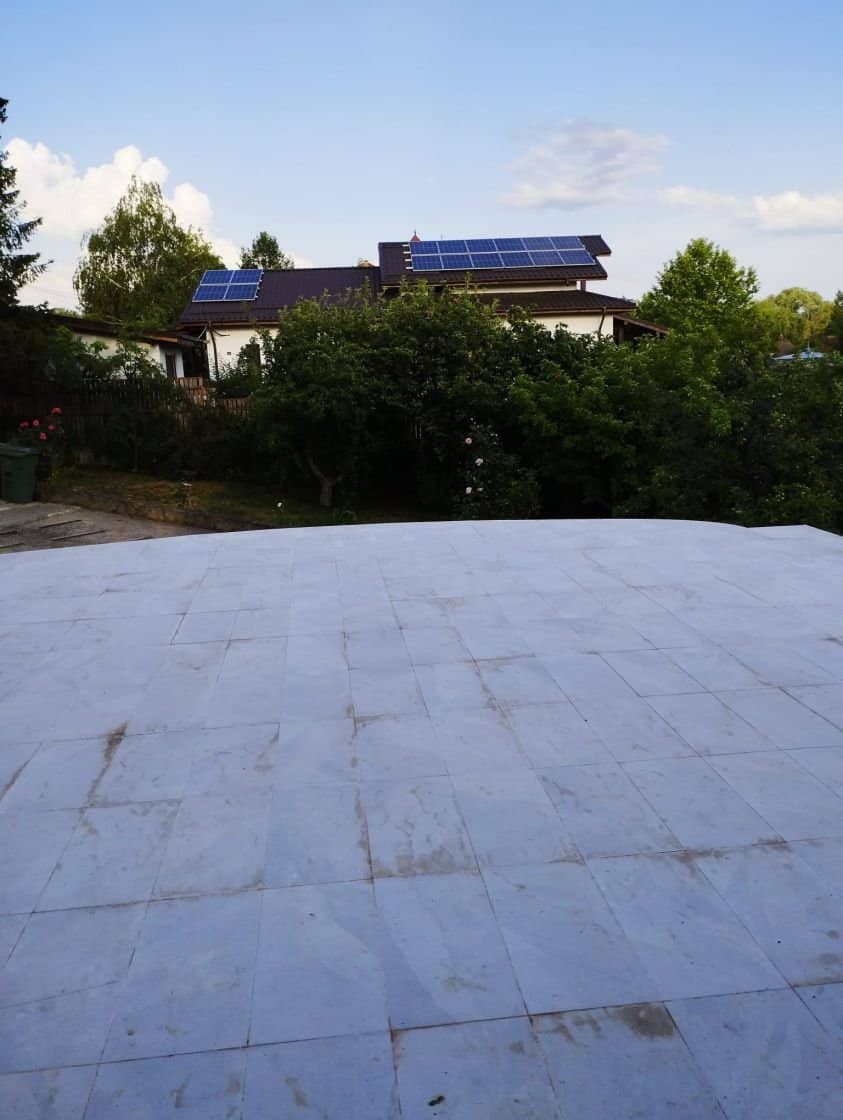 SUPER OCAZIE SE VINDE VILA DE LUX SI CASA DE OASPESTI IN BALOTESTI LA LAC 554000Euro — fotografia 55 din 59