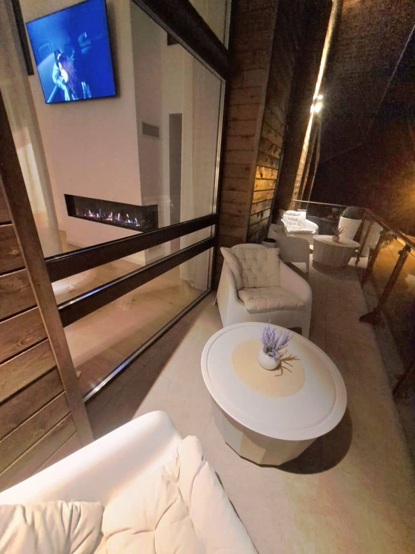 VAND PENTHOUSE 280 MP IN VILA + GARAJ LUX IN SINAIA PH COTA 1400 — fotografia 16 din 19