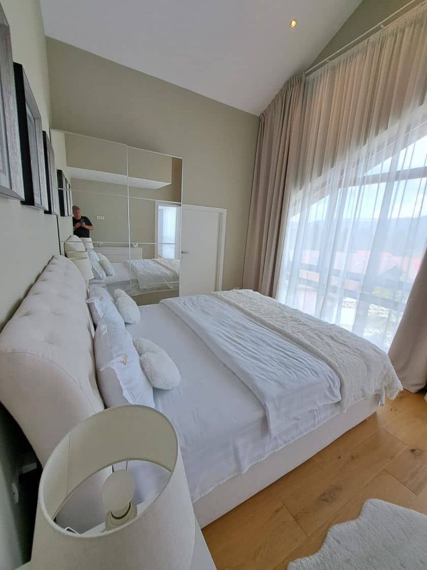 VAND PENTHOUSE 280 MP IN VILA + GARAJ LUX IN SINAIA PH COTA 1400 — fotografia 4 din 19