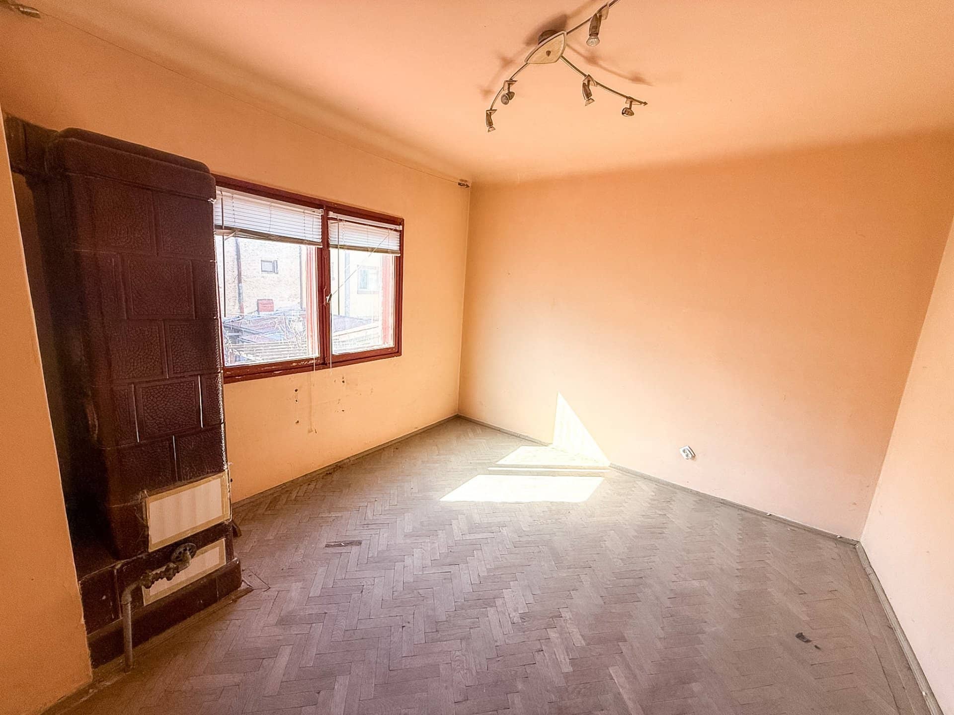 Casă cu 5 camere, Vatra Luminoasa — fotografia 6 din 20