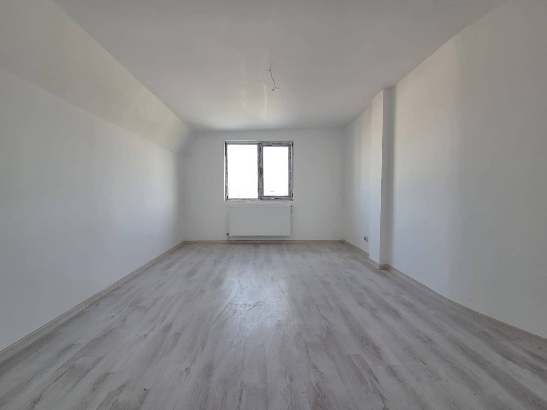 Apartament 3 camere decomandat, 82 mp, clasa A, Pantelimon — fotografia 8 din 10