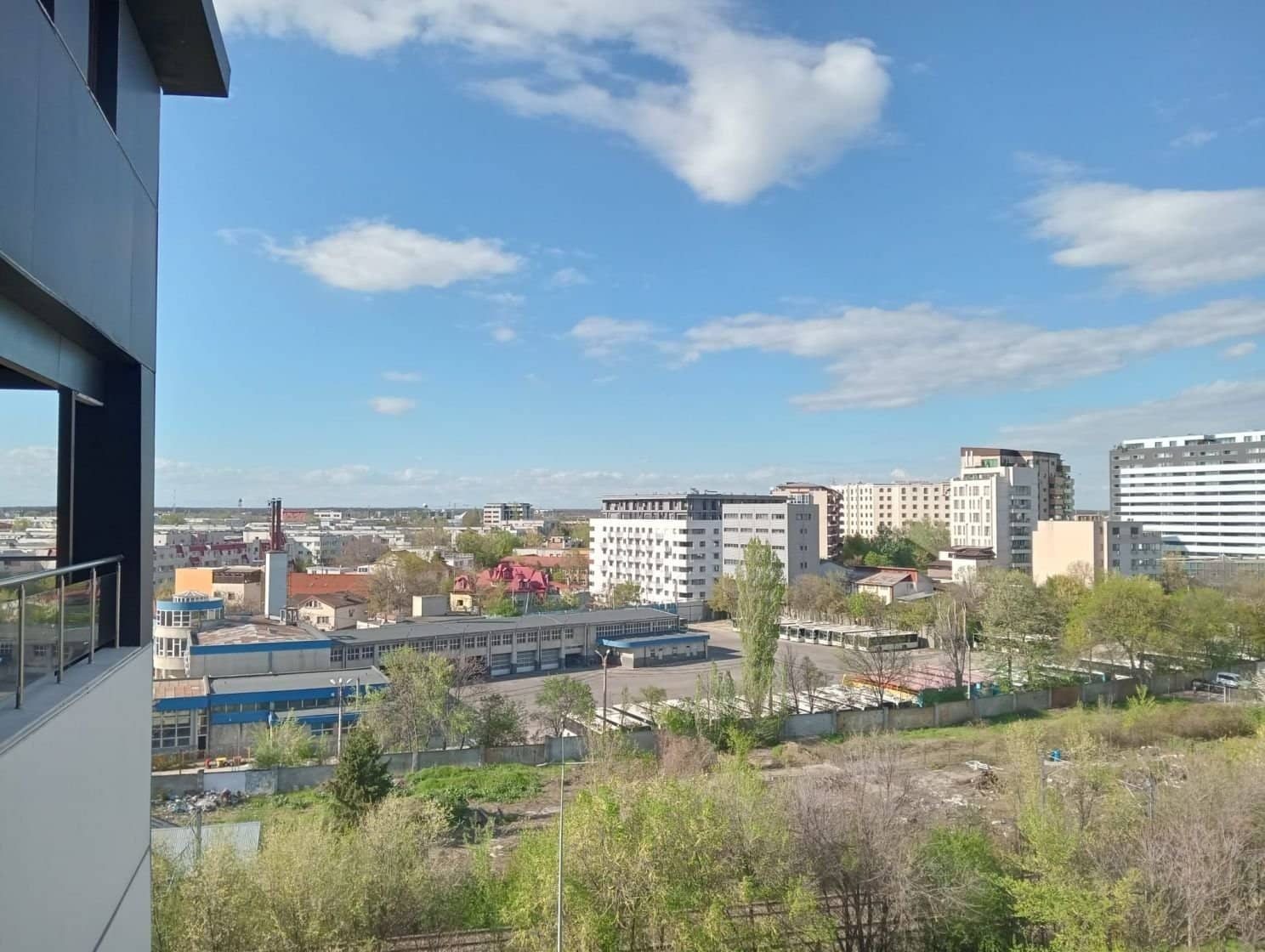 MEGA OCAZIE SE VIND APARTAMENTE IN ZONA NORDULUI- Herăstrău — fotografia 7 din 23