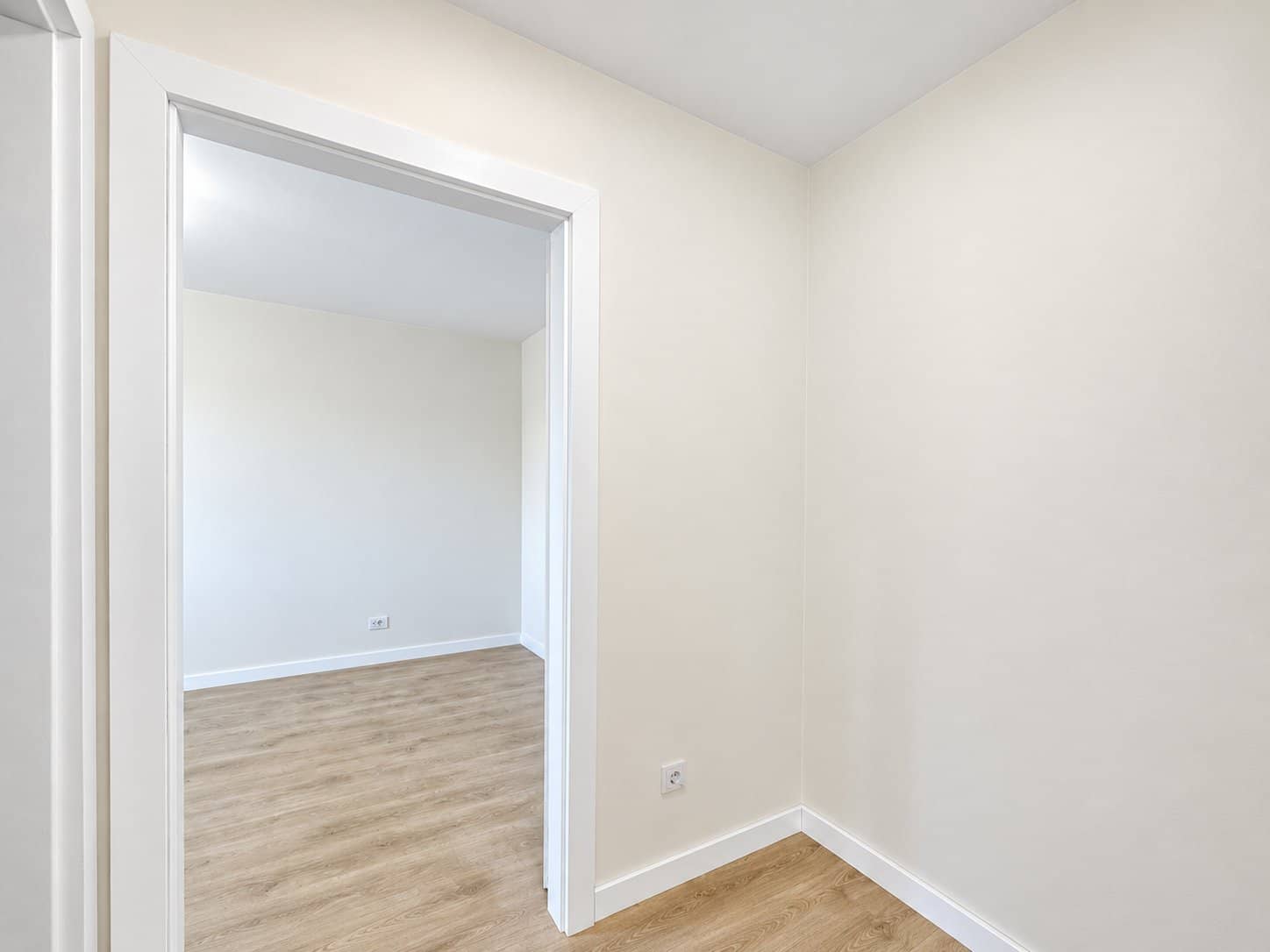 Apartament de vânzare în Drumul Taberei Strada Sibiu • Metrou Favorit — fotografia 20 din 26