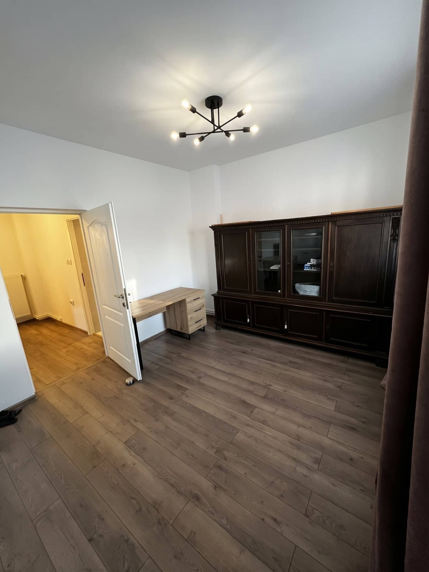 Apartament 2 camere generos în centrul Bucureștiului — fotografia 4 din 12