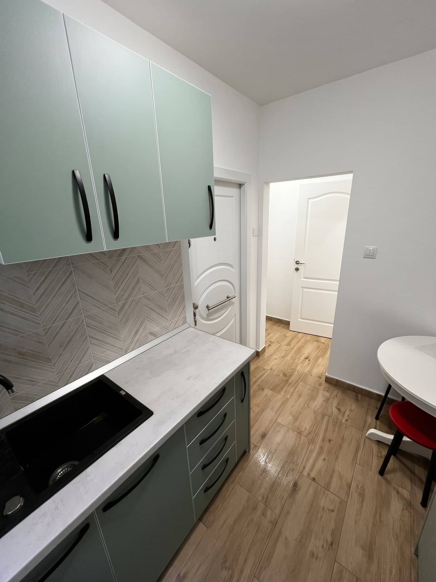 Apartament 2 camere generos în centrul Bucureștiului — fotografia 6 din 12
