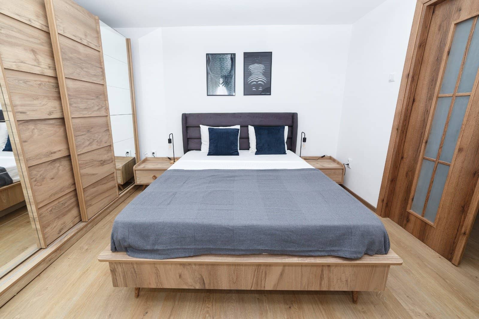 Apartament de închiriat – Universitate | 2 camere | Terasă 40 mp — fotografia 8 din 19