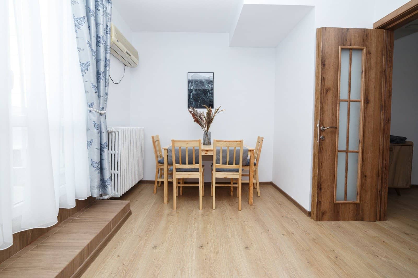 Apartament de închiriat – Universitate | 2 camere | Terasă 40 mp — fotografia 3 din 19