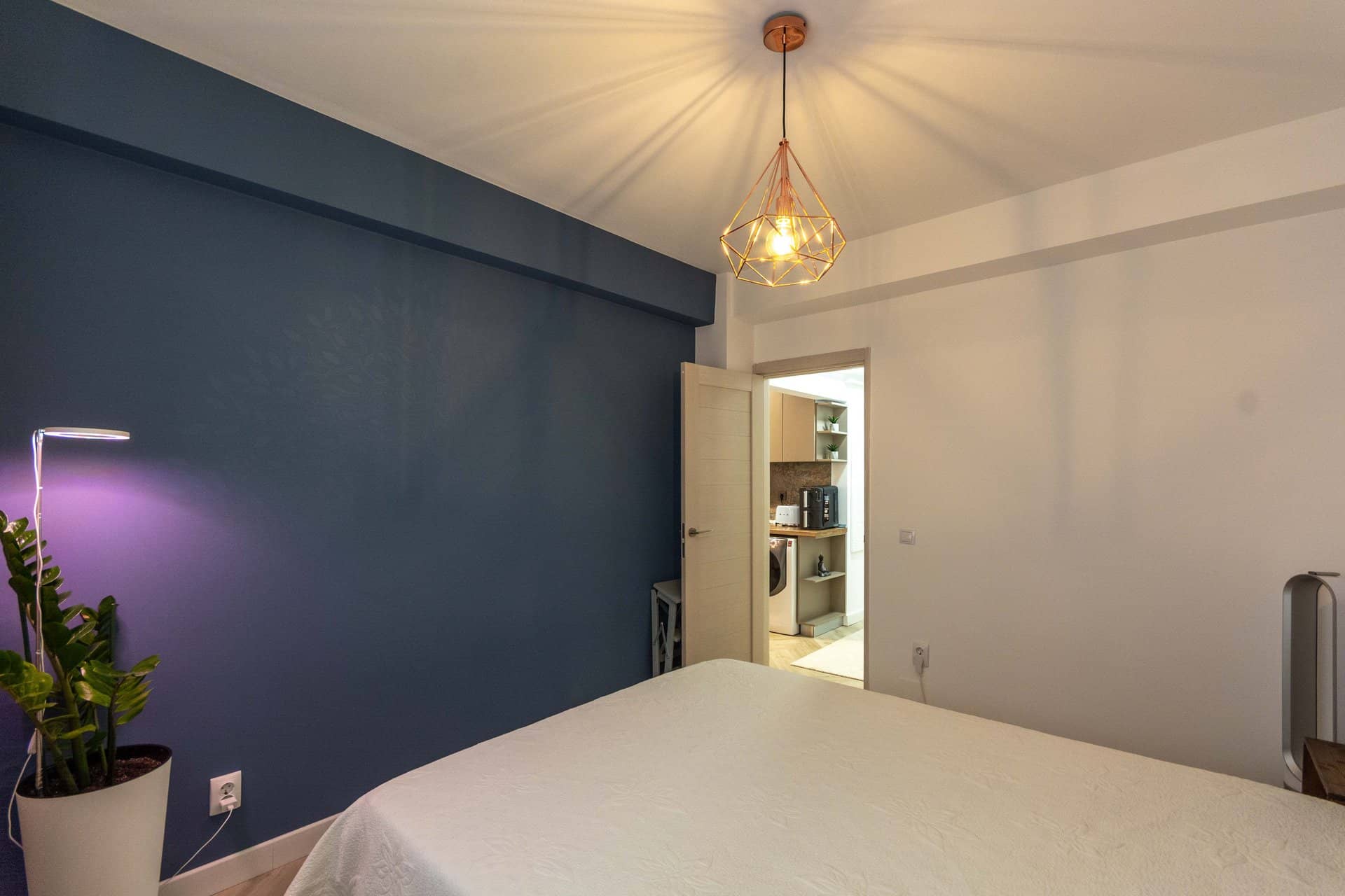 Bucureștii Noi, Chitila, Ap. 3 camere de vanzare, 13 Min Metrou Jiului, Renovat Lux, demisol — fotografia 12 din 19