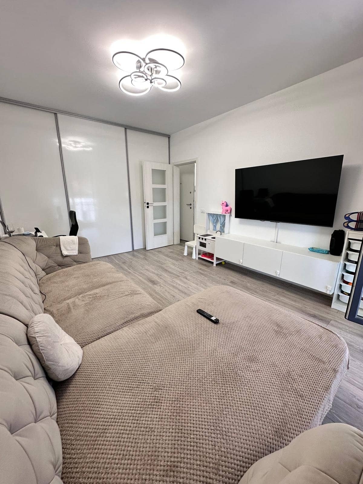 Apartament modern cu 2 camere în complex nou, etaj 4 — fotografia 9 din 15