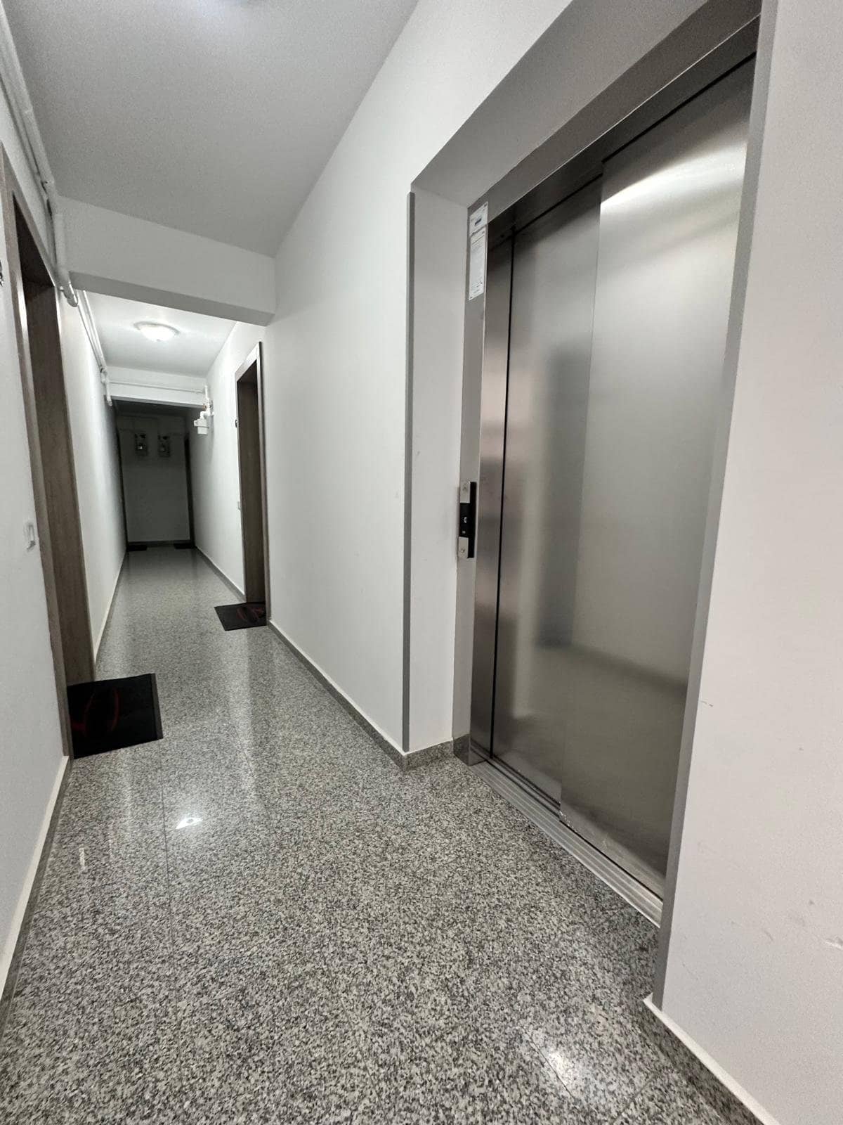 Apartament modern cu 2 camere în complex nou, etaj 4 — fotografia 3 din 15