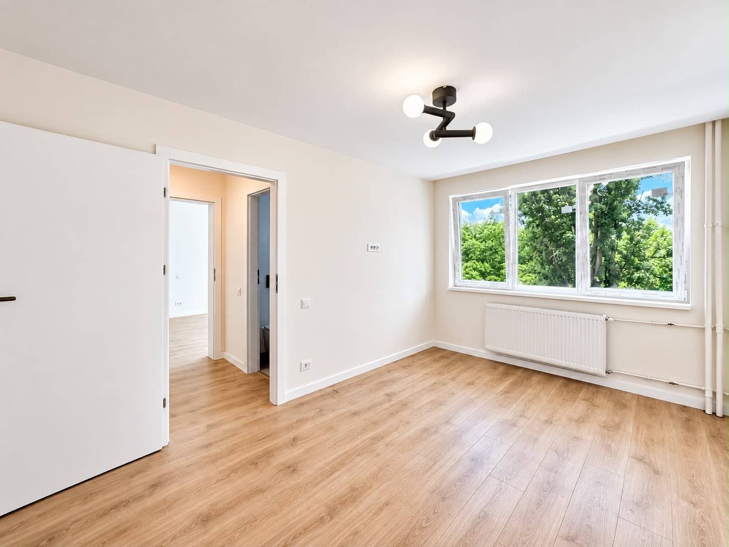 Apartament de vânzare în Drumul Taberei Strada Sibiu • Metrou Favorit — fotografia 24 din 26