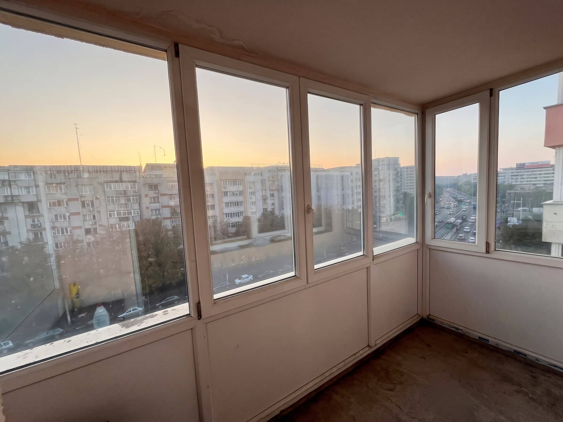 Apartament 2 camere decomandat, etaj 6, București — fotografia 5 din 10