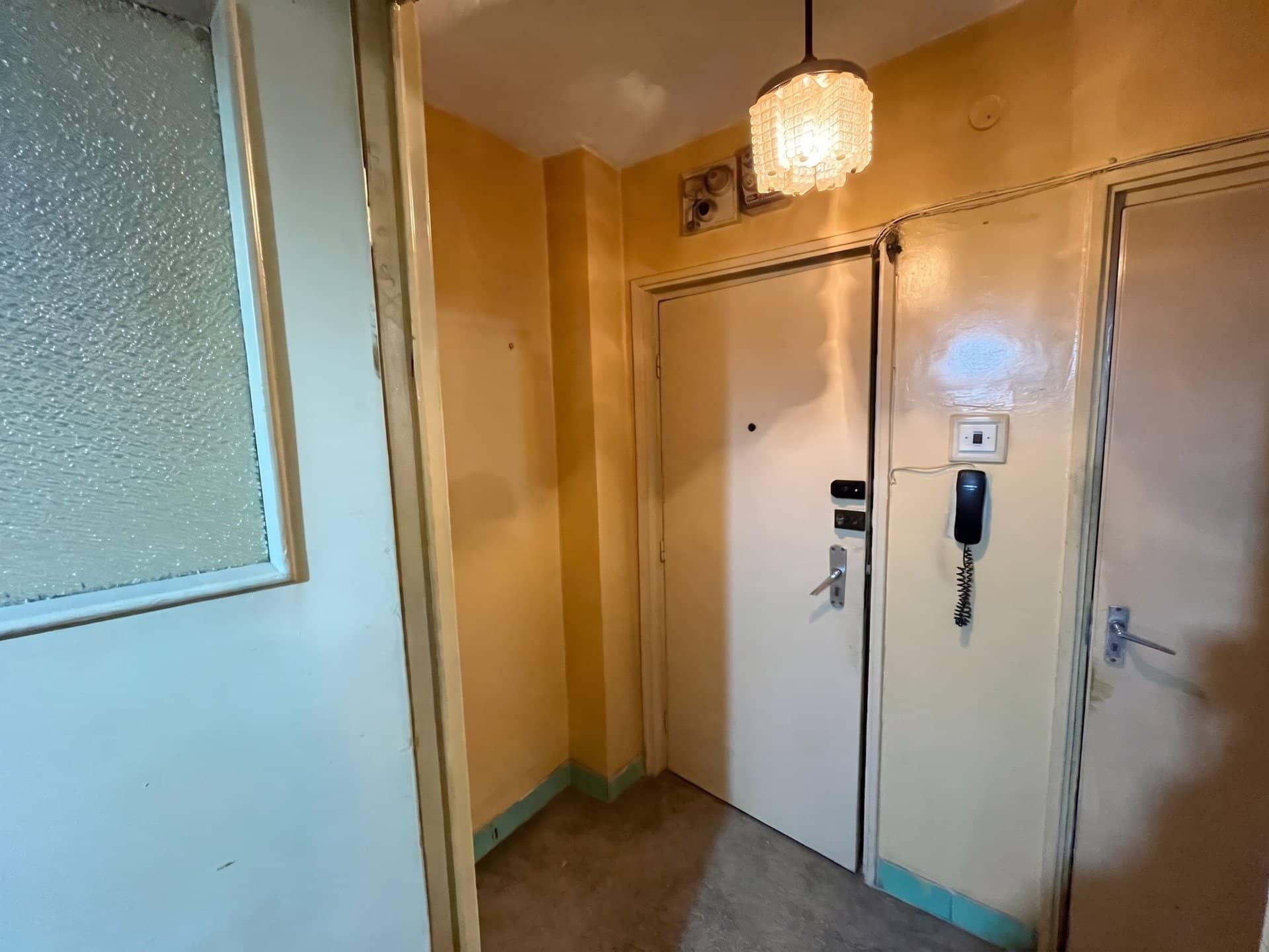 Apartament 2 camere decomandat, etaj 6, București — fotografia 9 din 10
