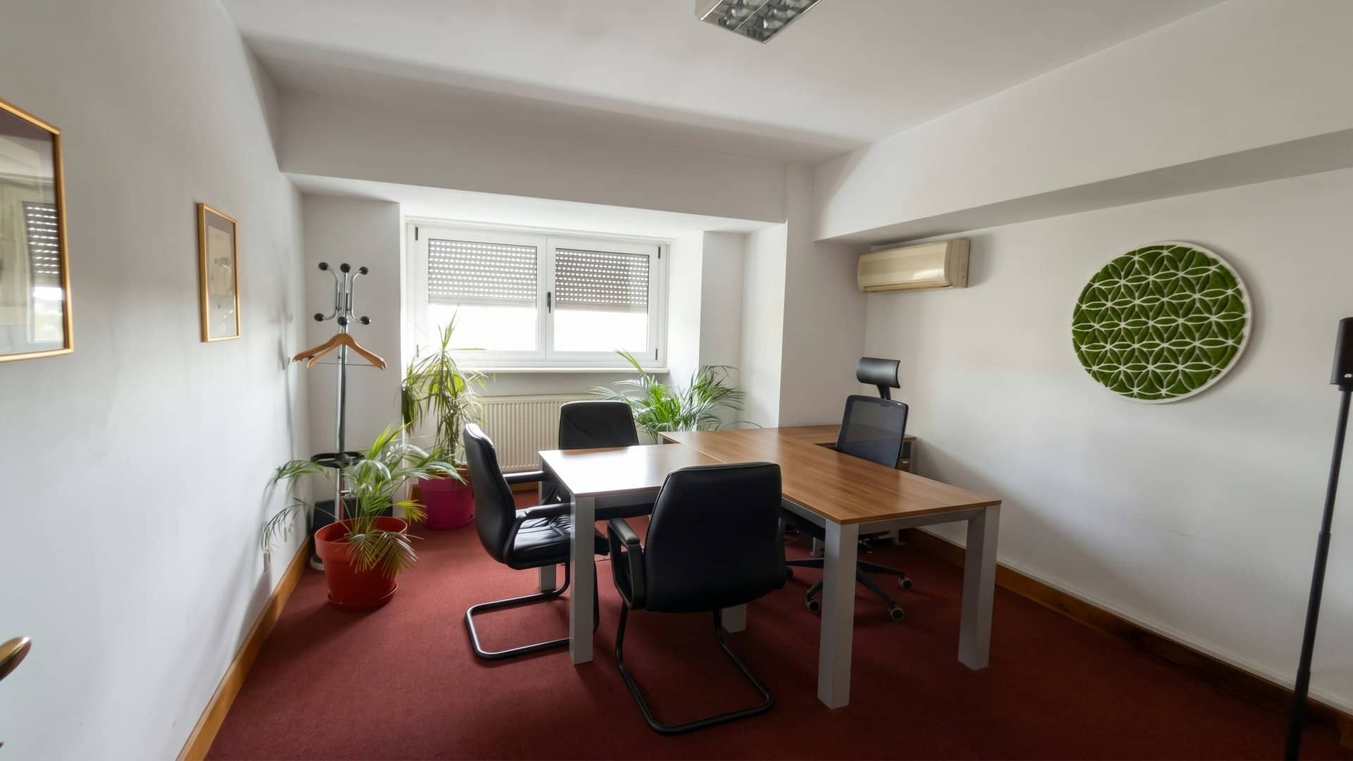 Apartament 4 camere cu terasă generoasă, etaj 6 — fotografia 3 din 12