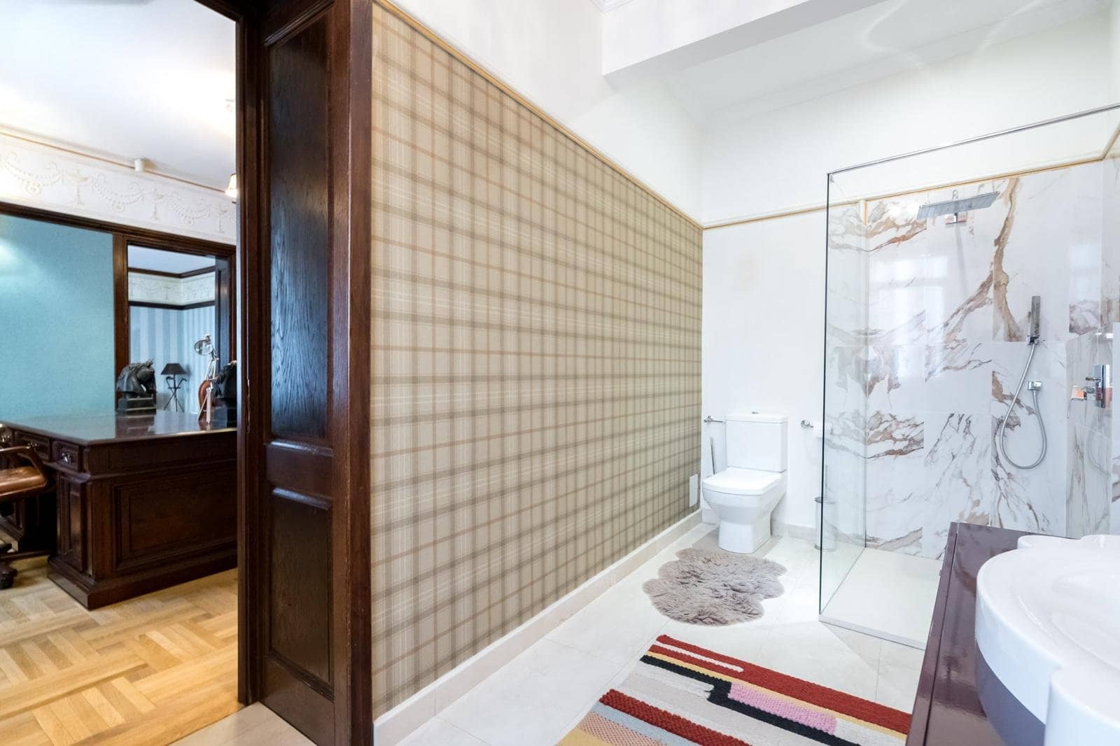 ARMENEASCA, BIROU ELEGANT, SINGUR PE NIVEL, PARTER, 185 MP! — fotografia 17 din 52