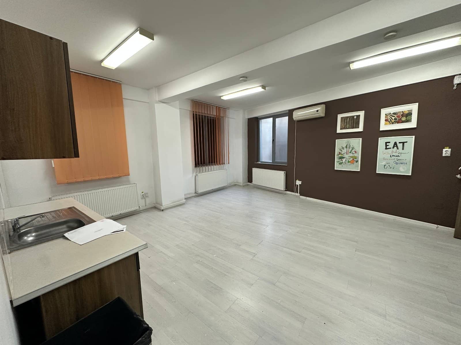 Vă propunem spre vânzare o clădire de birouri Cotroceni — fotografia 5 din 29
