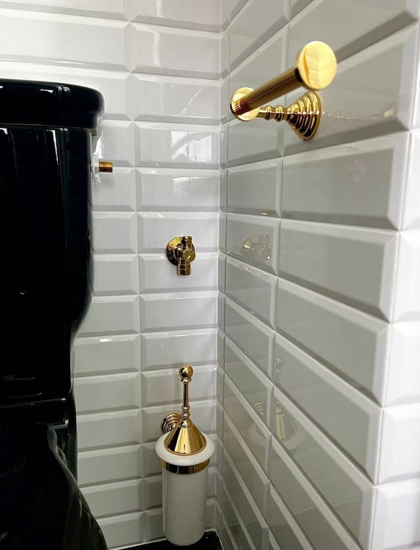 SUPER OCAZIE SE VIND 3 APARTAMENTE DE LUX IN VILA ZONA PARC CAROL COSBUC — fotografia 50 din 96