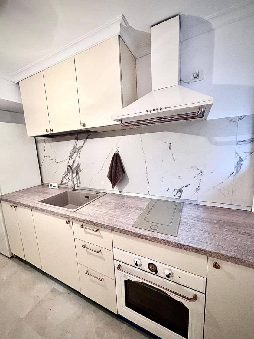 SUPER OCAZIE SE VIND 3 APARTAMENTE DE LUX IN VILA ZONA PARC CAROL COSBUC — fotografia 94 din 96