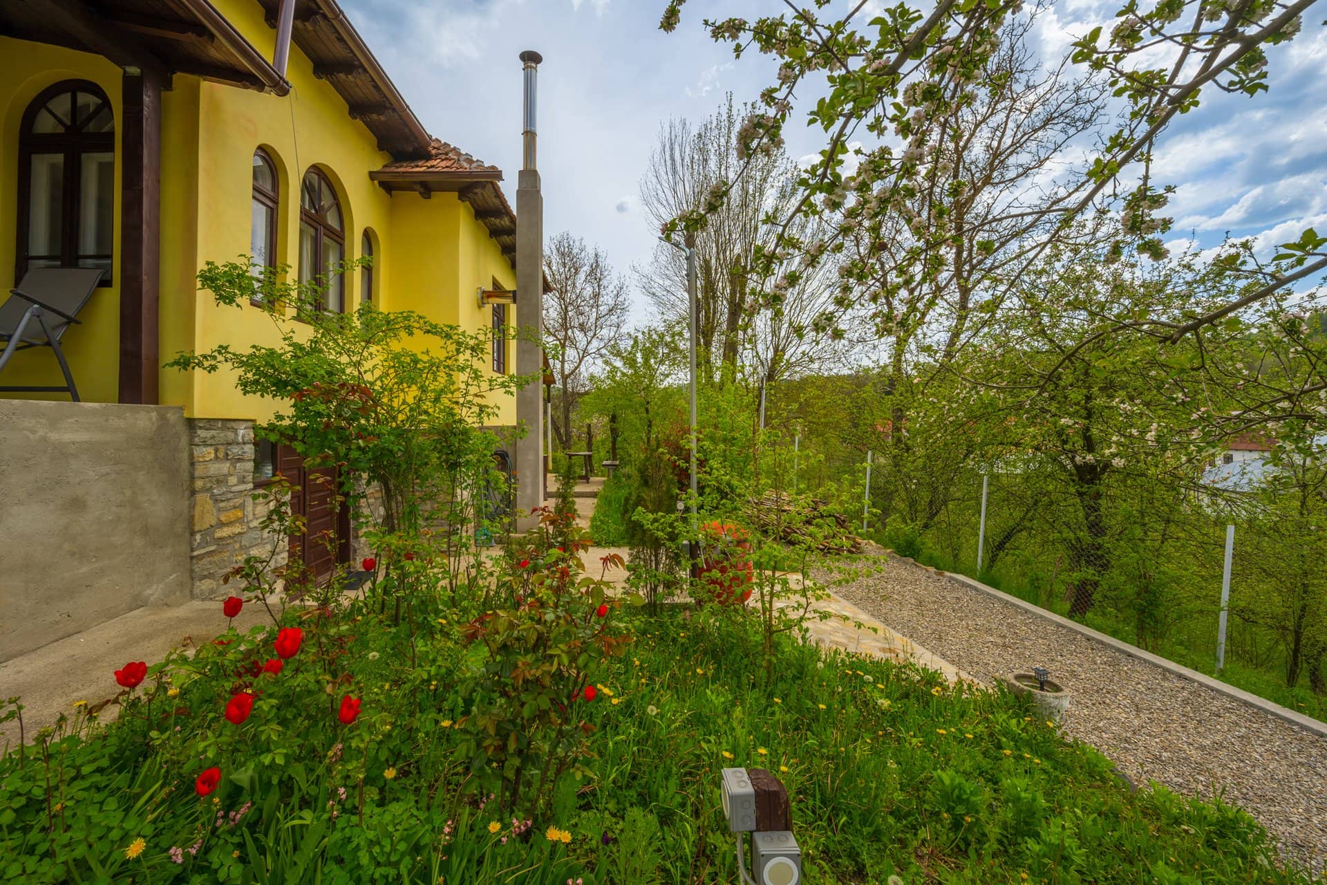 Provita de Sus, Prahova, Casa renovata, Comision 0 % — fotografia 7 din 35