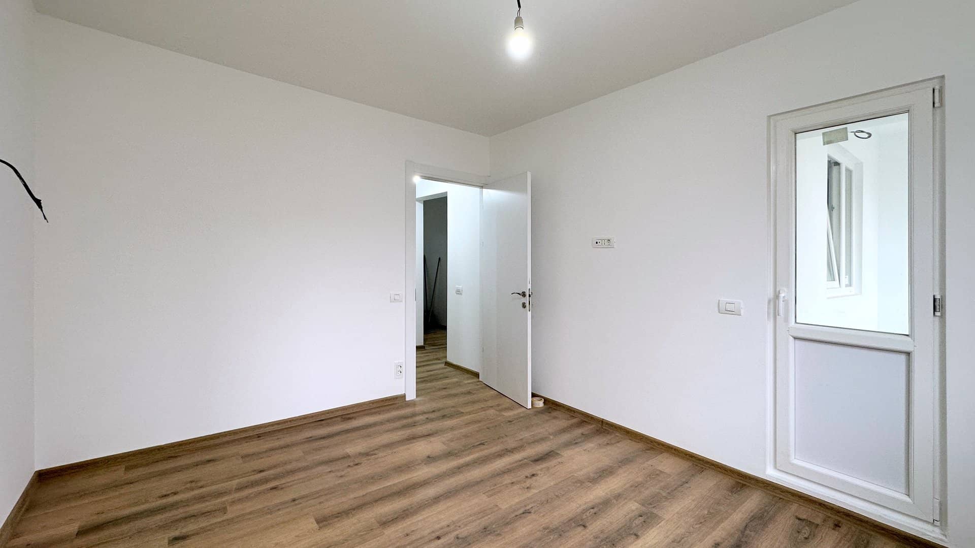 Crangași, Ceahlaul - apartament cu 3 camere de vanzare, COMISION 0 — fotografia 13 din 24
