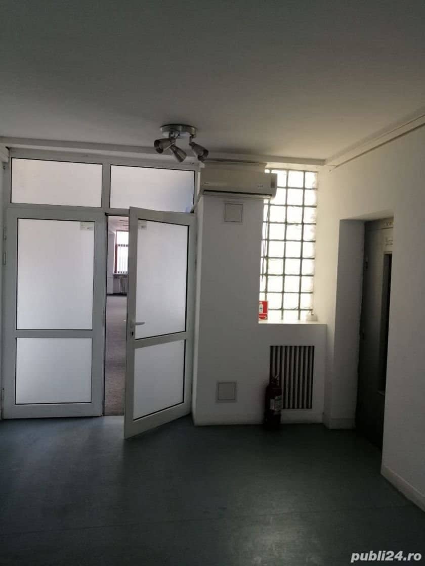 VAND 2 CORPURI DE CLADIRE CENTRAL CARTIERUL EVREIERSC BUCURESTI — fotografia 8 din 25