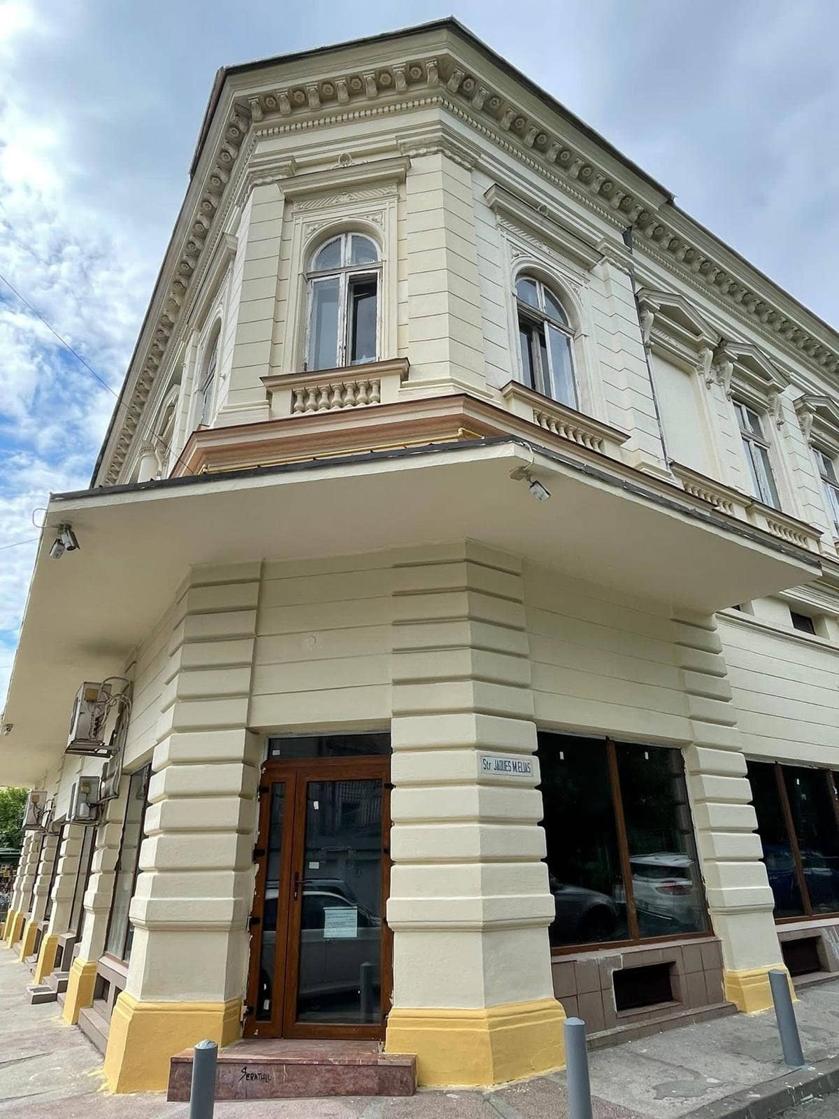Imobil istoric de vânzare în Centrul Vechi, București. INVESTITTIE. E — fotografia 16 din 39