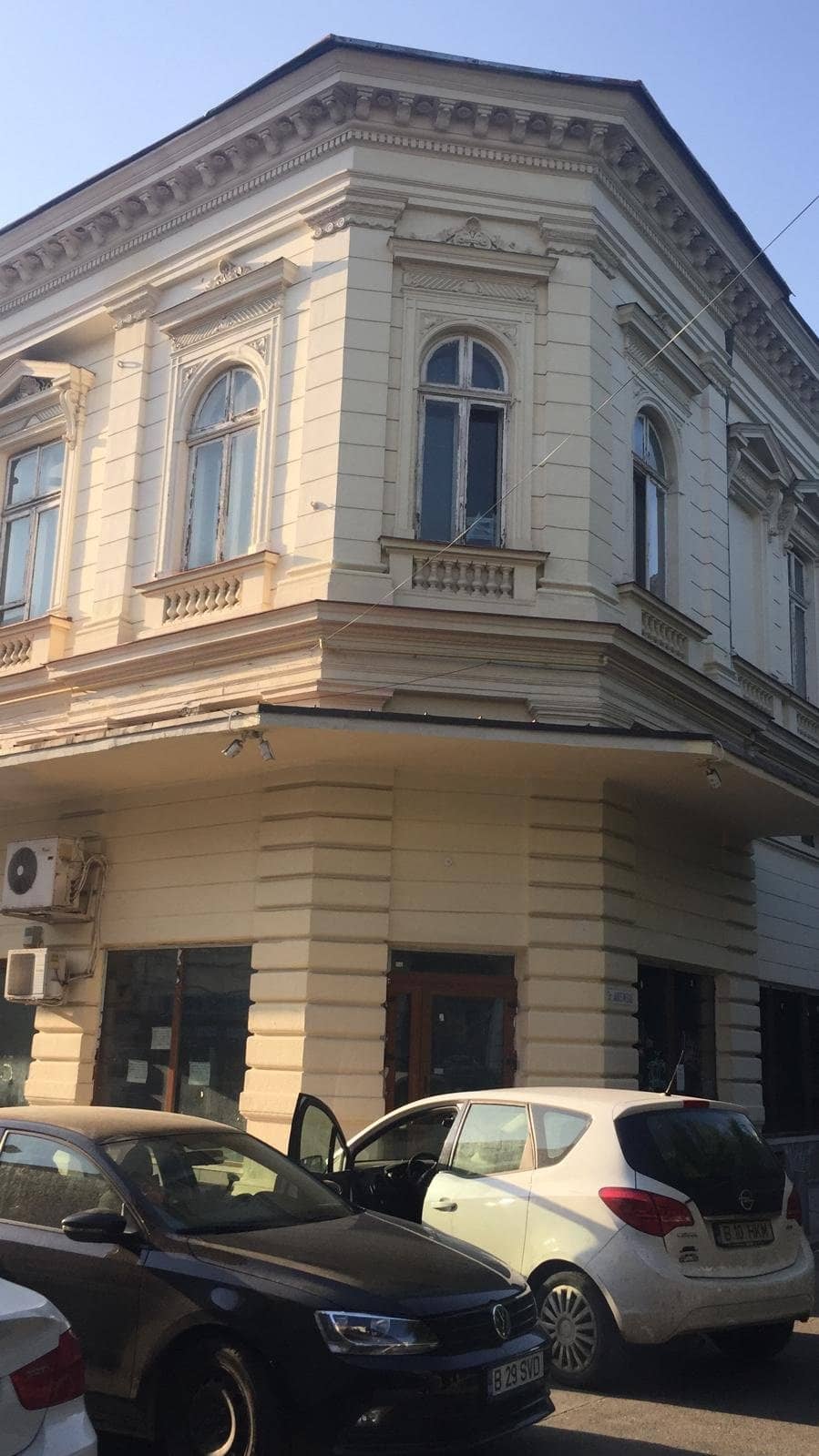 Imobil istoric de vânzare în Centrul Vechi, București. INVESTITTIE. E — fotografia 17 din 39