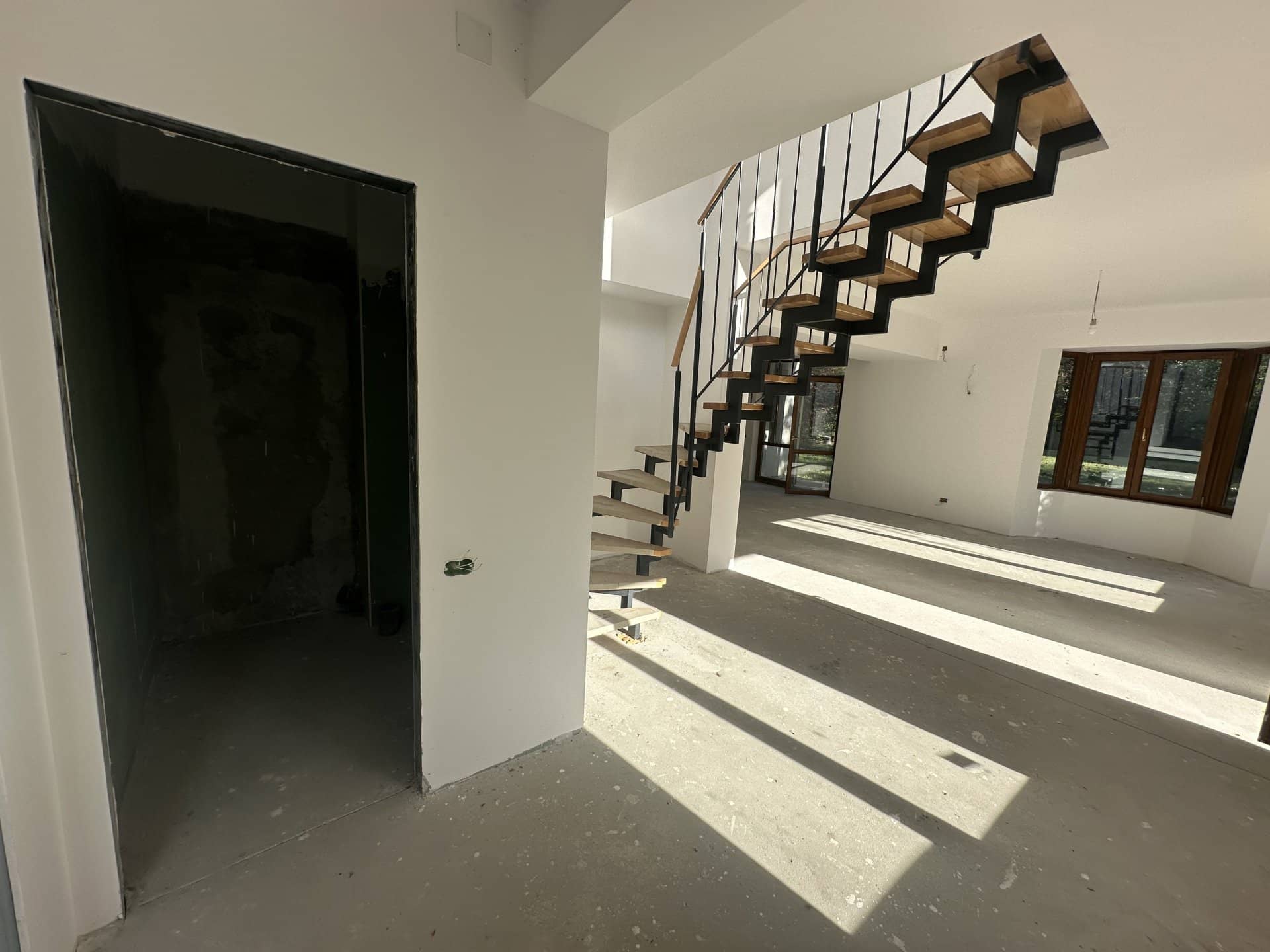 PARADISUL VERDE, VILA 507 MP, LOT 1.095 MP! — fotografia 16 din 46
