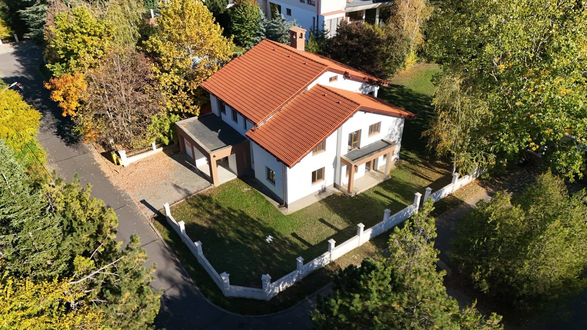 PARADISUL VERDE, VILA 507 MP, LOT 1.095 MP! — fotografia 4 din 46
