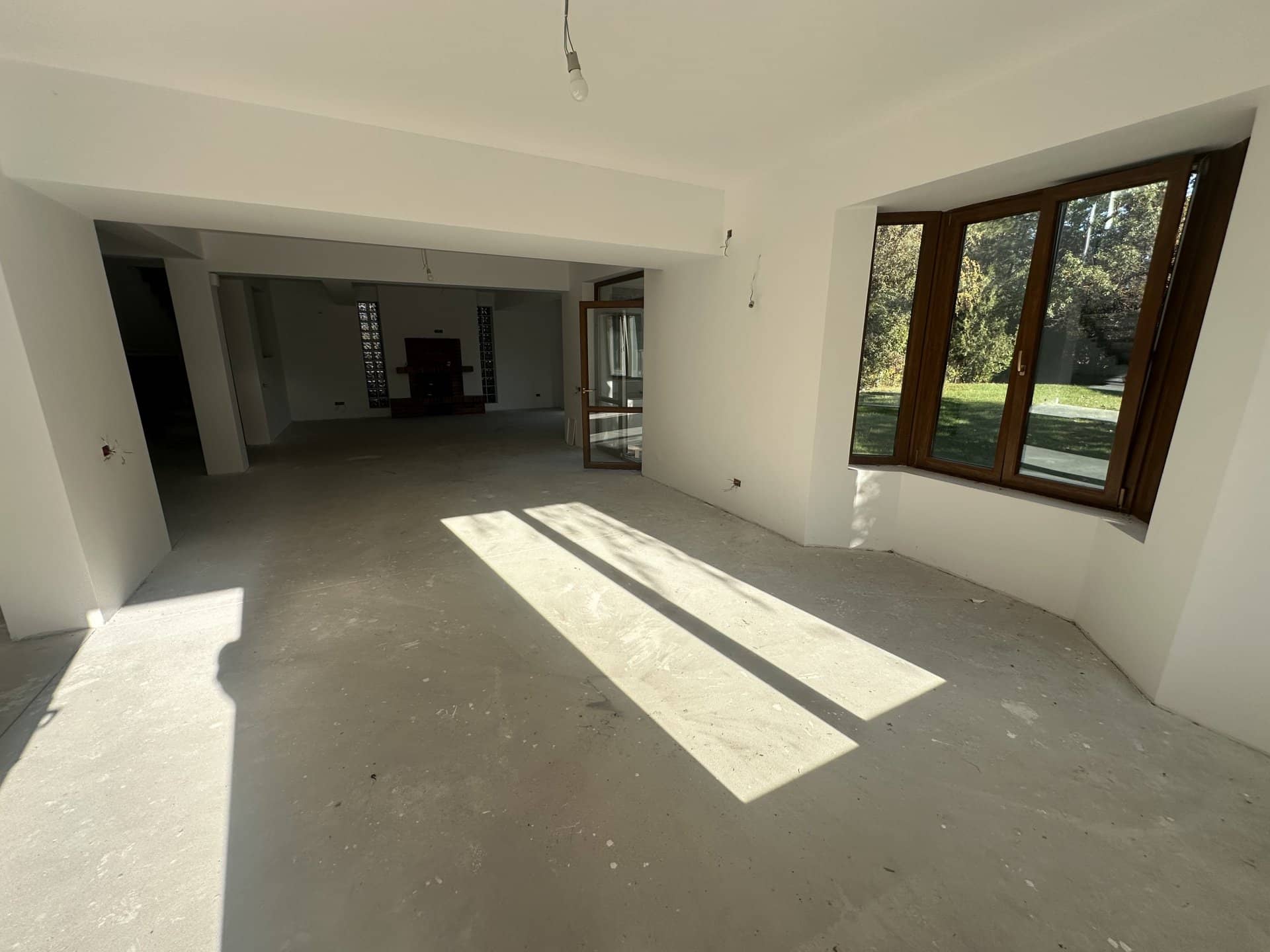 PARADISUL VERDE, VILA 507 MP, LOT 1.095 MP! — fotografia 19 din 46