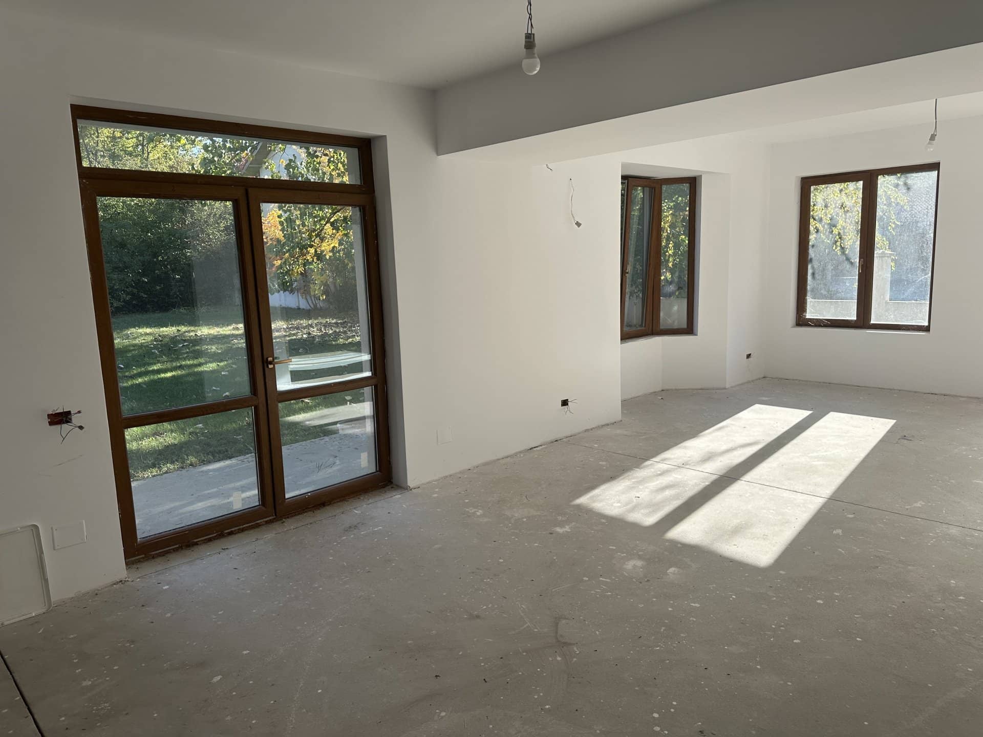 PARADISUL VERDE, VILA 507 MP, LOT 1.095 MP! — fotografia 11 din 46