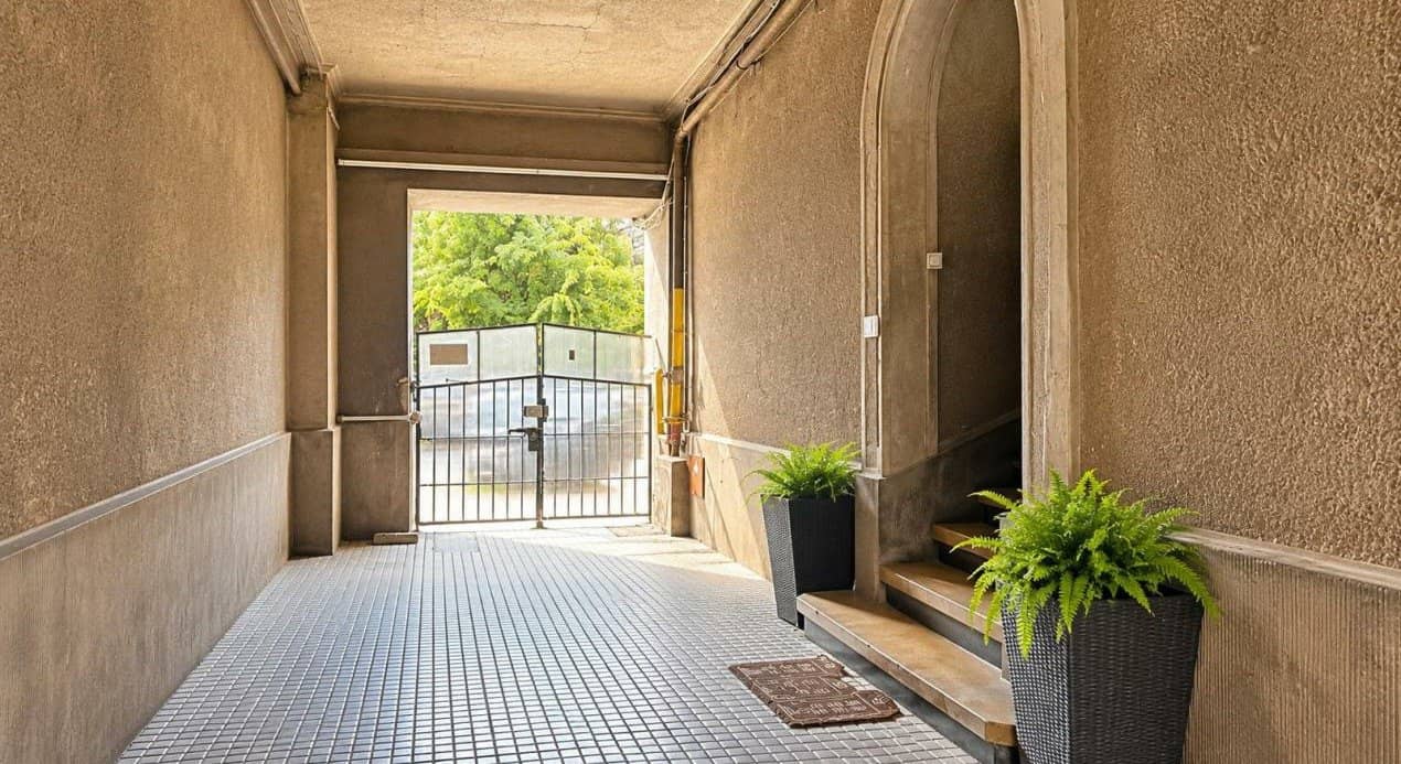 Închiriere apartament 2 camere | Universitate – Spitalul Colțea | Centrală nouă | Balcon | Boxă — fotografia 4 din 6