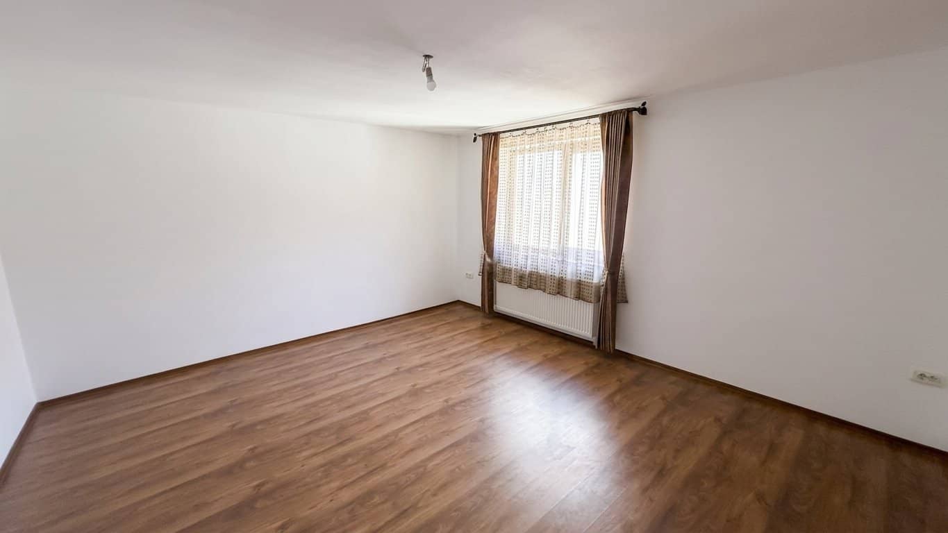 Casă individuală cu 4/5 locuri de parcare în Domenii — fotografia 8 din 18