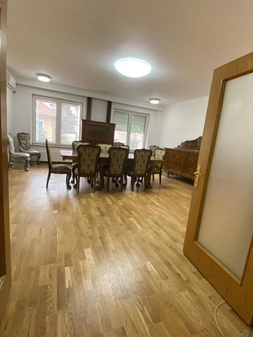 SE VINDE APARTAMENT DECOMANDAT 10 CAMERE LUX 456 MP UTILI IN ZONA AVIATORILOR — fotografia 4 din 18