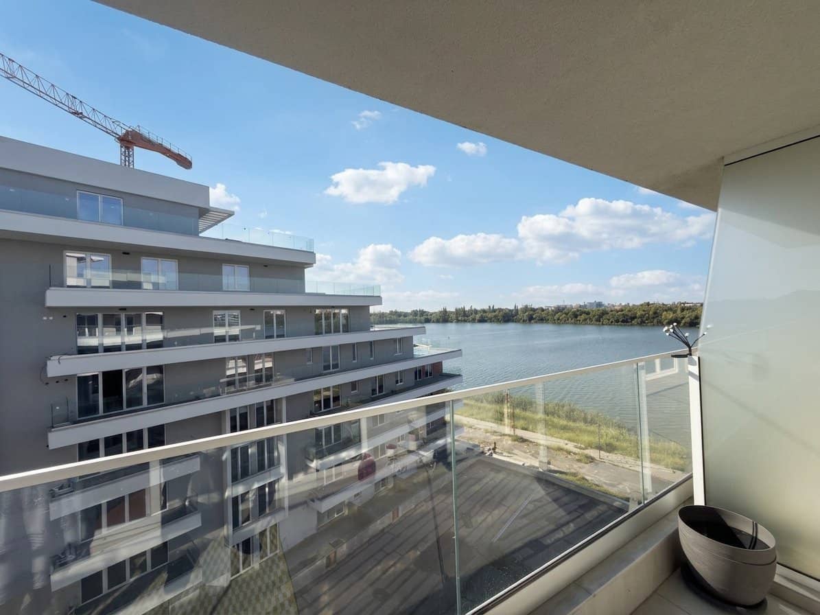 Apartament lux cu vedere panoramică la Lacul Cernica — fotografia 12 din 15