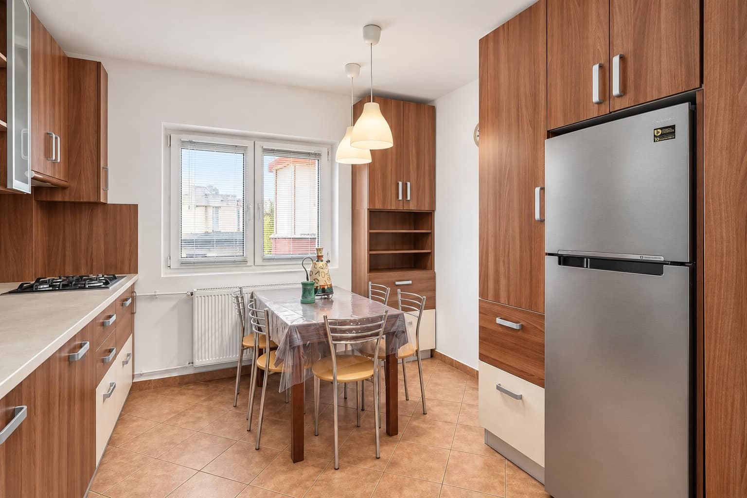 Mall Vitan - Apartament 3 Camere cu Parcare — fotografia 1 din 18