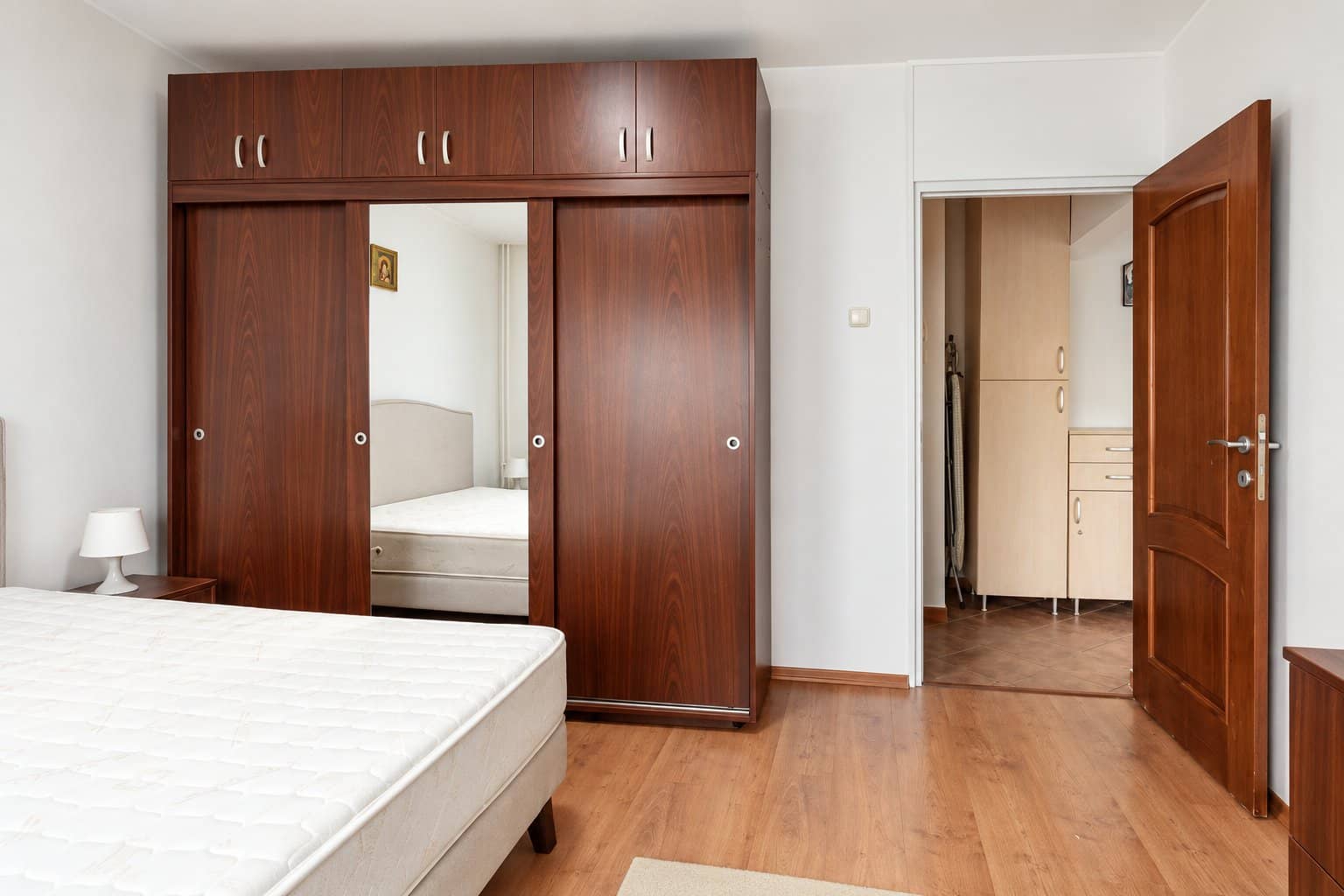 Mall Vitan - Apartament 3 Camere cu Parcare — fotografia 9 din 18